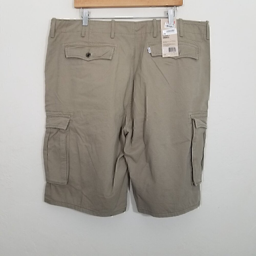 NWT‎ Levi's Cargo Shorts Size 40 - Picture 2 of 5